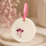 Round Wax Sachet with dried flowers