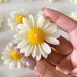 Daisy Candle – Set of 4