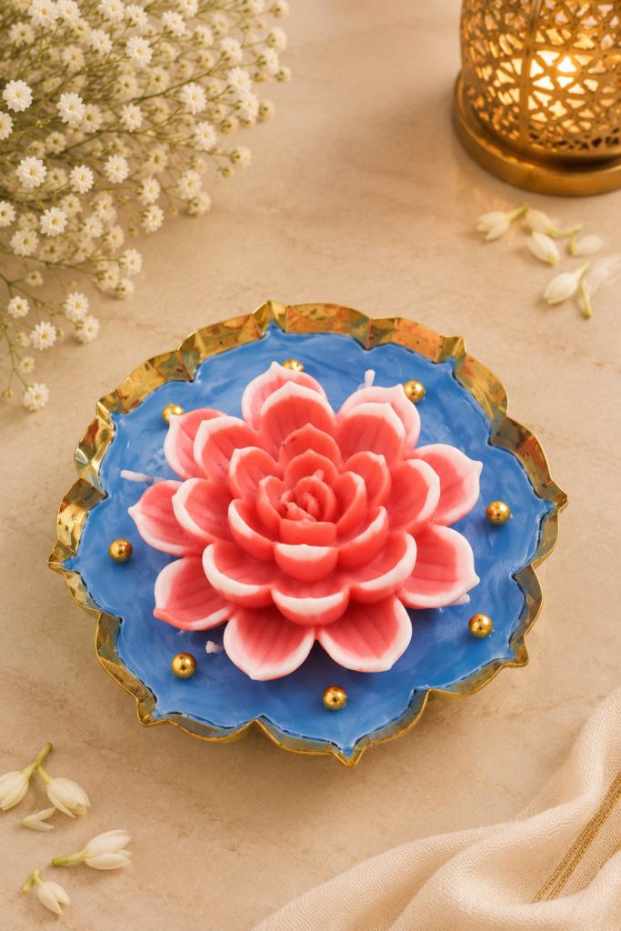 Red and white Lotus in 5.5 /6.5 inches urli